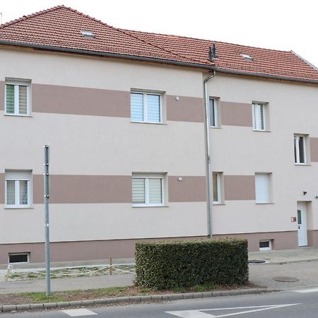 Floda Haz Sopron Luaran gambar