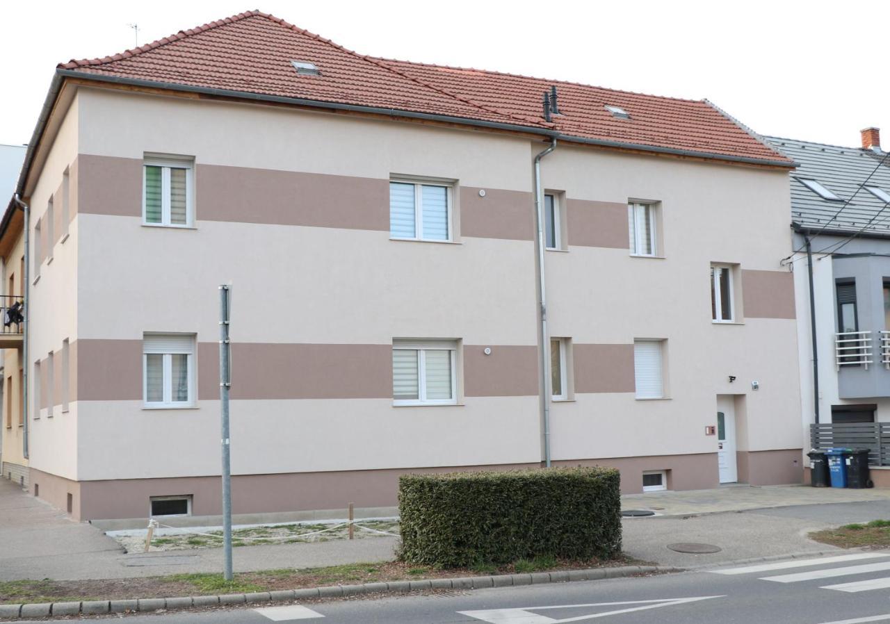 Floda Haz Sopron Luaran gambar